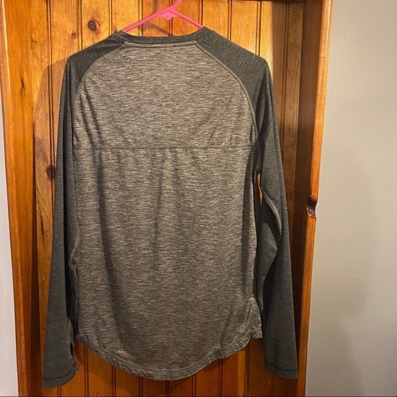 Men’s American Eagle long sleeve shirt size S - Picture 2 of 3